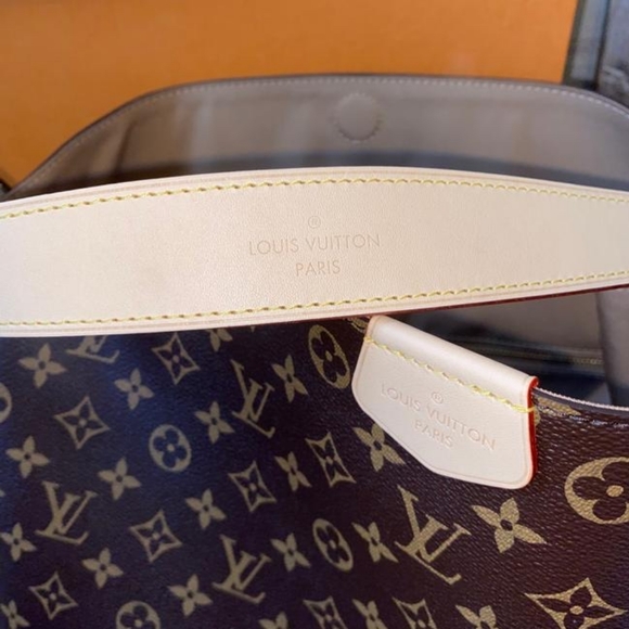 Louis Vuitton Graceful MM - Picture 5 of 12